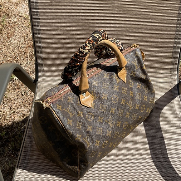 Louis Vuitton classic vintage speedy 30 with Leopard Accent - Picture 4 of 10